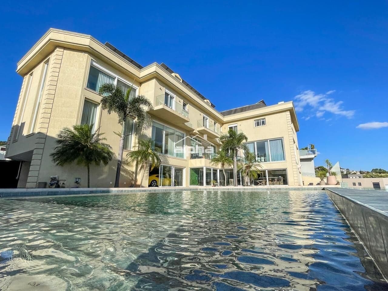 Casa em Condomínio - TAMBORÉ 10