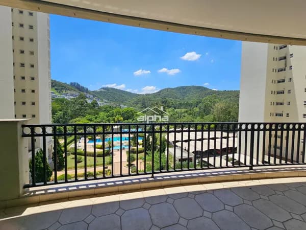 Apartamento em Santana de Parnaíba - Tamboré