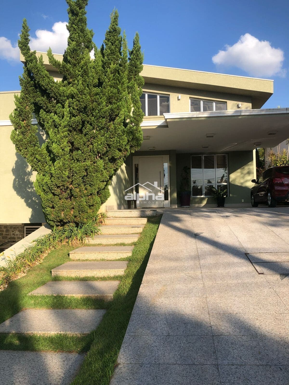 Casa de Condomínio em Barueri - Alphaville