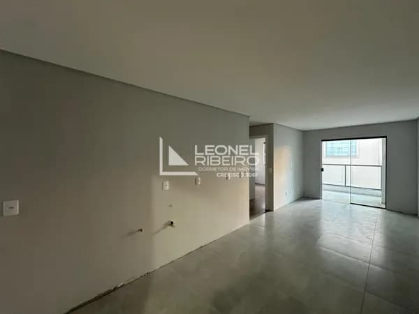 Apartamento com 2 dormitórios, 61,24 m² à venda no bairro Padre Martinho Stein em Timbó-SC