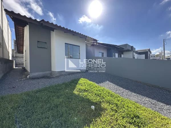 Casa com 3 dormitórios (1 suíte), 68,05 m² à venda no bairro Benedito em Indaial - SC