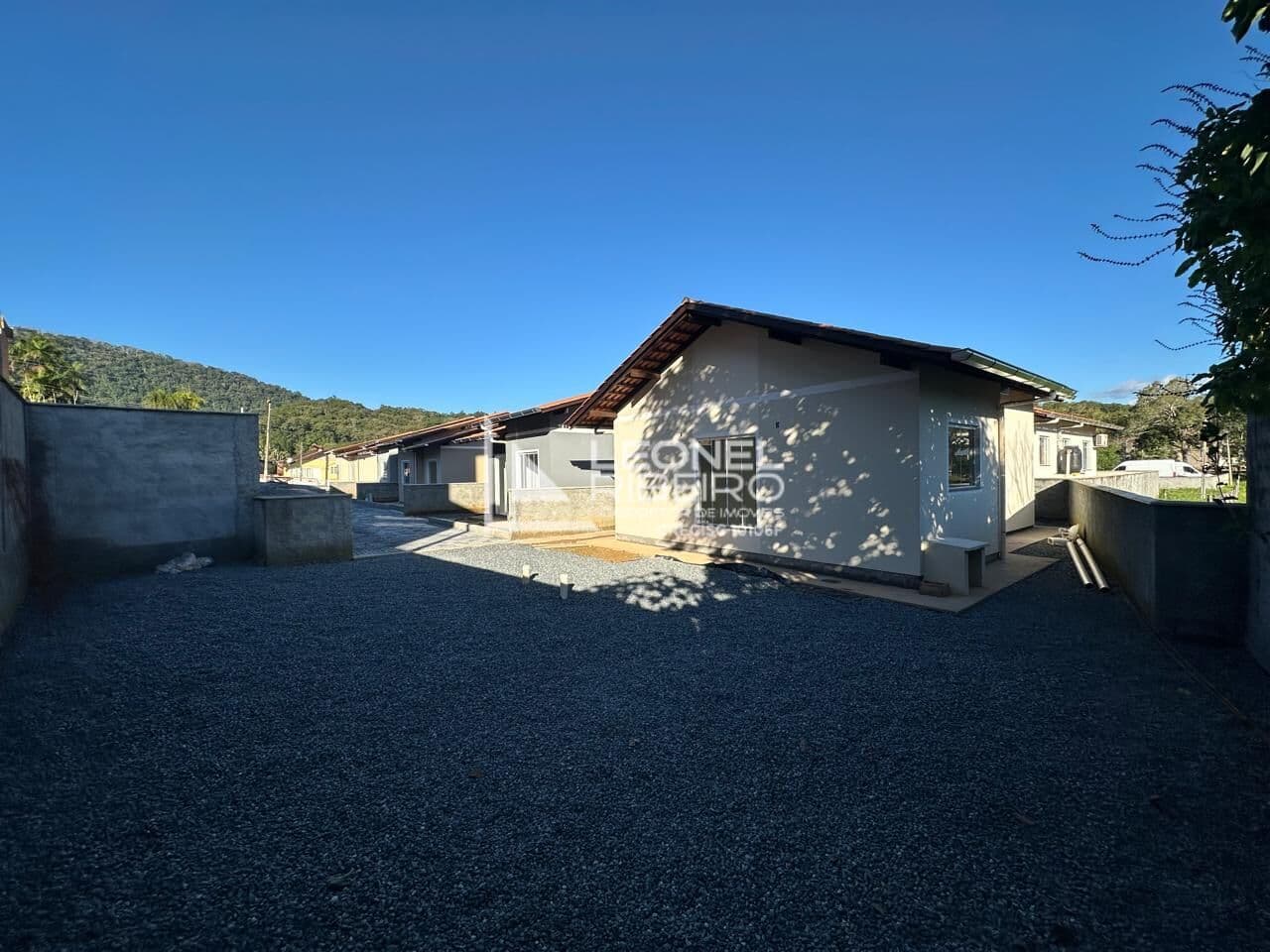 Casa com 2 dormitórios à venda, 62,43 m² no bairro Pomeranos em Timbó - SC