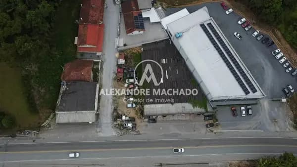 Garagem à venda no bairro Nova Brasília em Brusque/SC