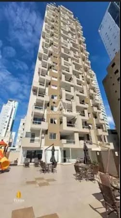 Apartamento à venda no bairro Centro em Balneário Camboriú/SC