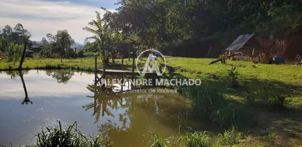 Chácara à venda no bairro Galera em Canelinha/SC