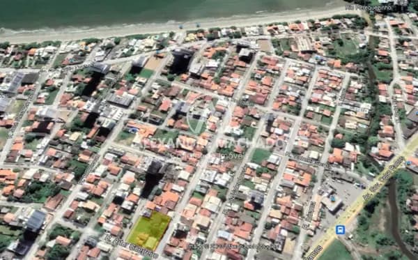 Prédio à venda no bairro Perequê em Porto Belo/SC