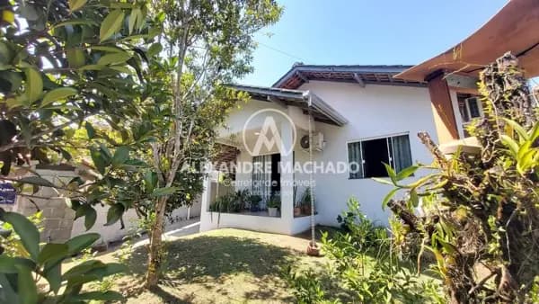 Casa à venda no bairro Poço Fundo em Brusque/SC
