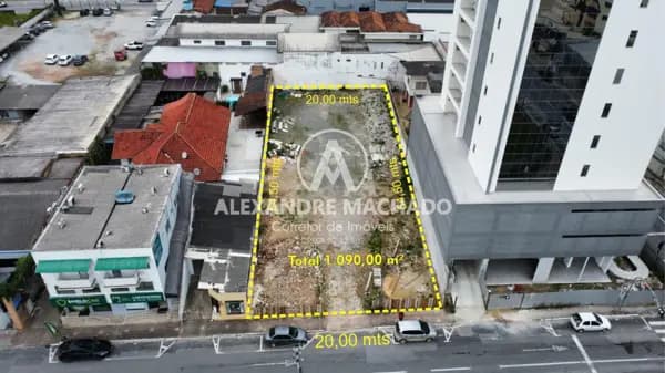 Terreno à venda no bairro Centro 1 em Brusque/SC