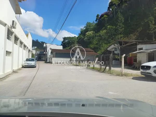 Casa à venda no bairro Primeiro de Maio em Brusque/SC