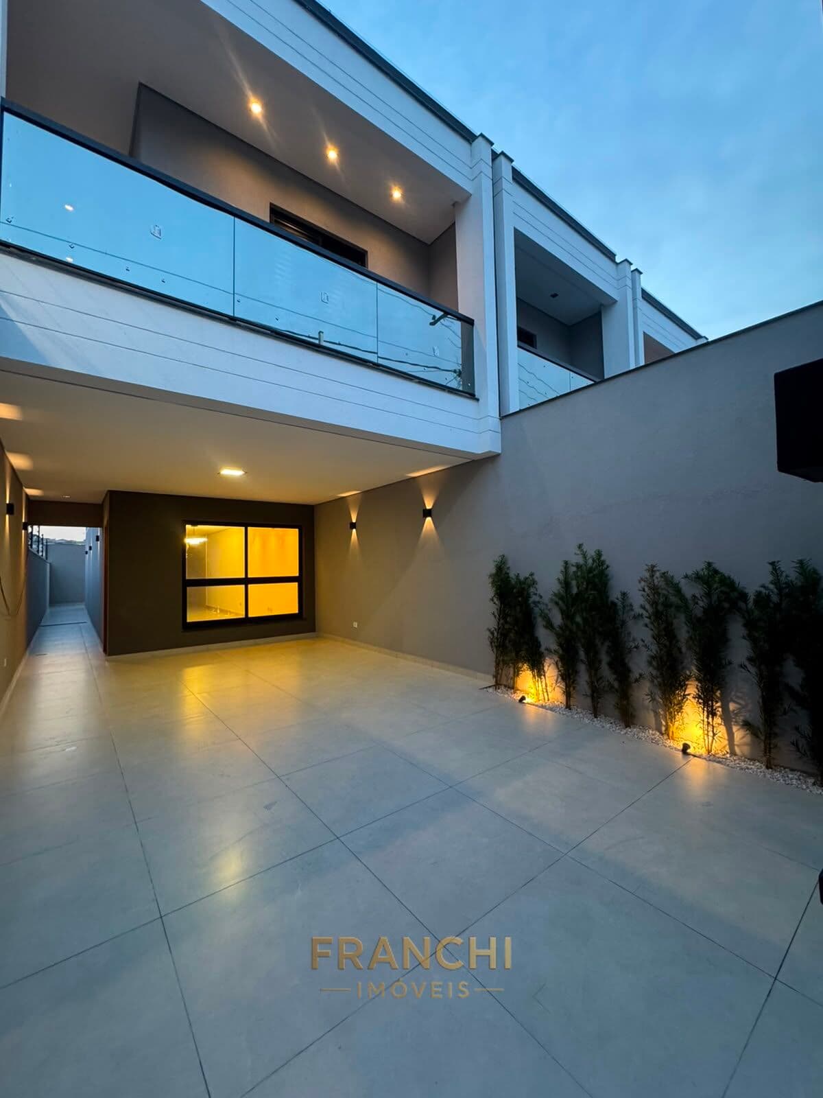 TATUAPÉ | SOBRADO 180M², 4 VAGAS E 100% ACABADO