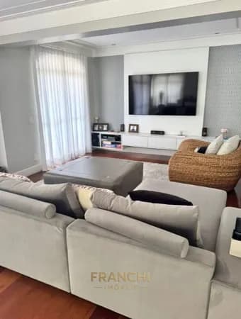 Apartamento de Alto Padrão à Venda no Tatuapé – Edifício Quartier Latin