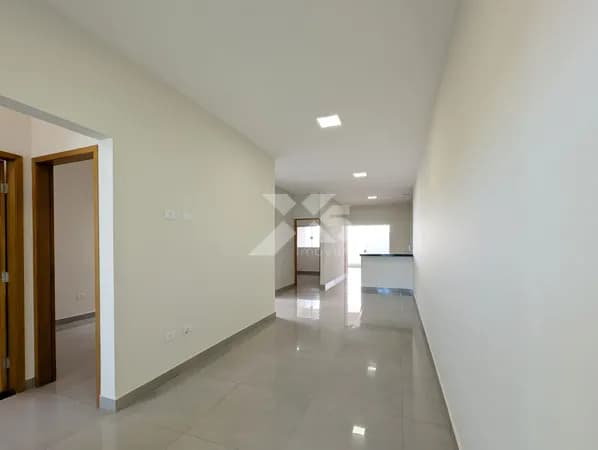 CASA A VENDA - 03 quartos - sendo 01 suíte - Portal de Versalhes 1 - Londrina.