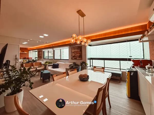 Apartamento em Piedade (beira-mar) com 03 Quartos, Reformado e 98 m² - Edf. Roberta da Rosa Borges