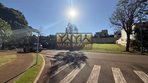 Lote à venda no Condomínio Alphaville 1