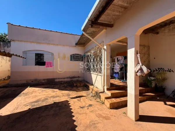 Casa 3 Quartos, Churrasqueira, Garagem para 5 Carros | Quadra 09, Sobradinho I