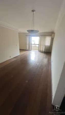 Vendo apartamento área mais nobre de Nova Iguaçu, edifício Solar Del Rei, com 175m ²