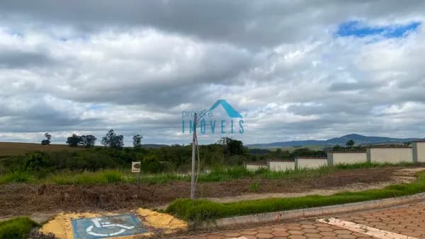 Lote/Terreno em São João Batista do Glória - CONDOMÍNIO JARDINS DE MONET