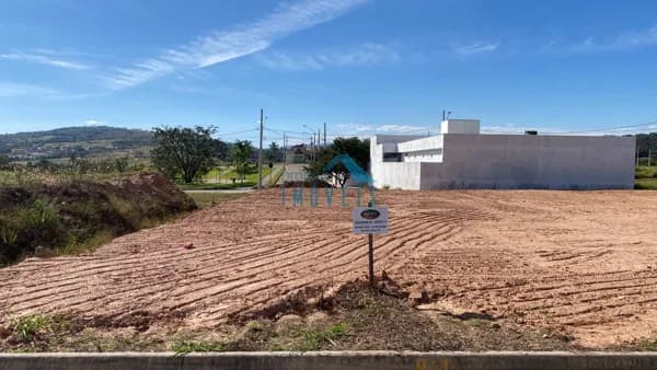Lote/Terreno em São João Batista do Glória - Alto dos Pássaros