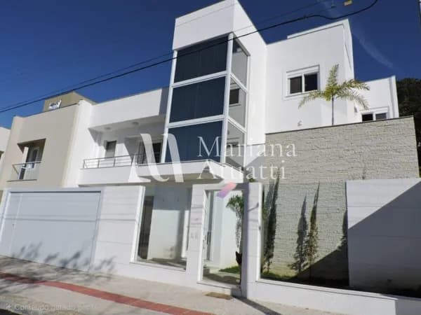 Casa em Balneário Camboriú - Praia dos Amores
