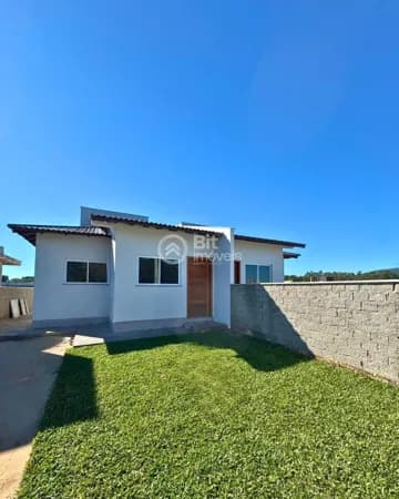 CASA GEMINADA COM DOIS DORMITÓRIOS