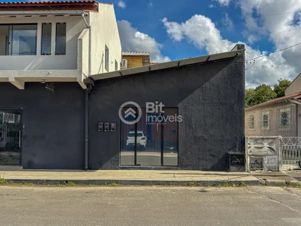 SALA COMERCIAL COM ESCRITÓRIO EM CAPIVARI DE BAIXO