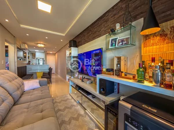APARTAMENTO TODO MOBILIADO