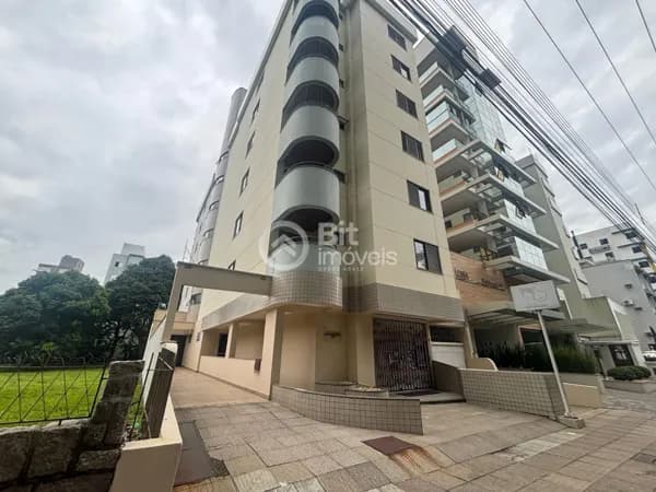 Apartamento no Centro de Tubarão