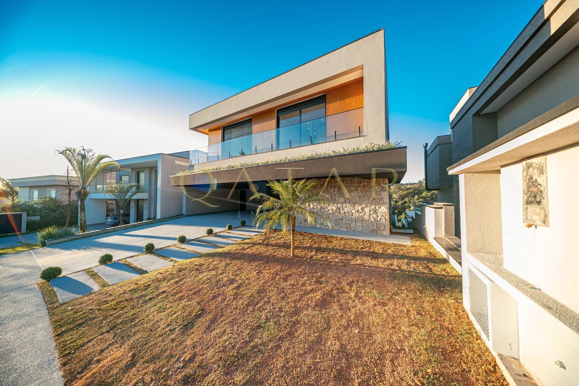 Campos do Conde - Casa à venda com 624m² | 5 suítes