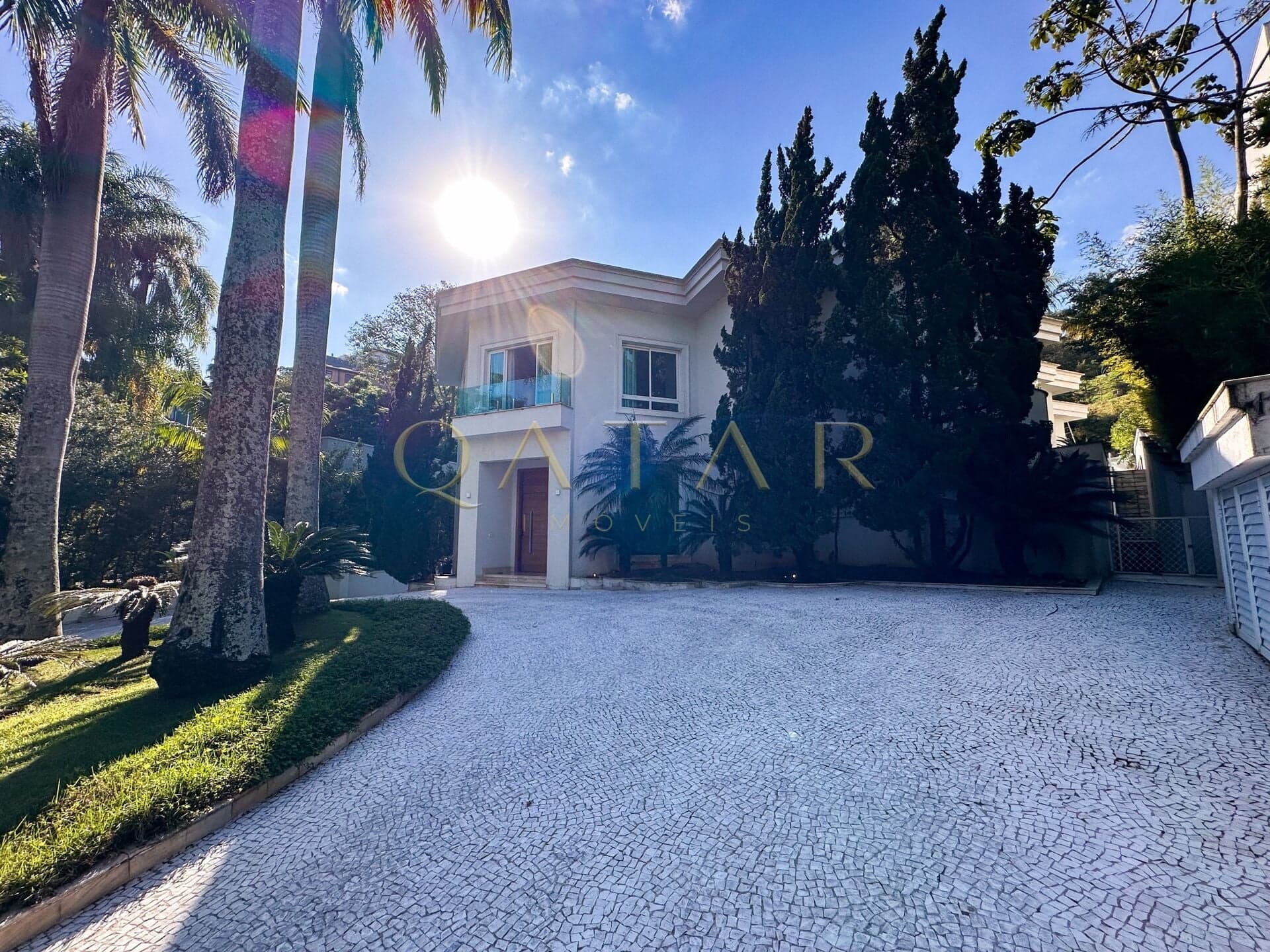 Tamboré 1 - Casa à venda com 1.000m² | 4 suítes