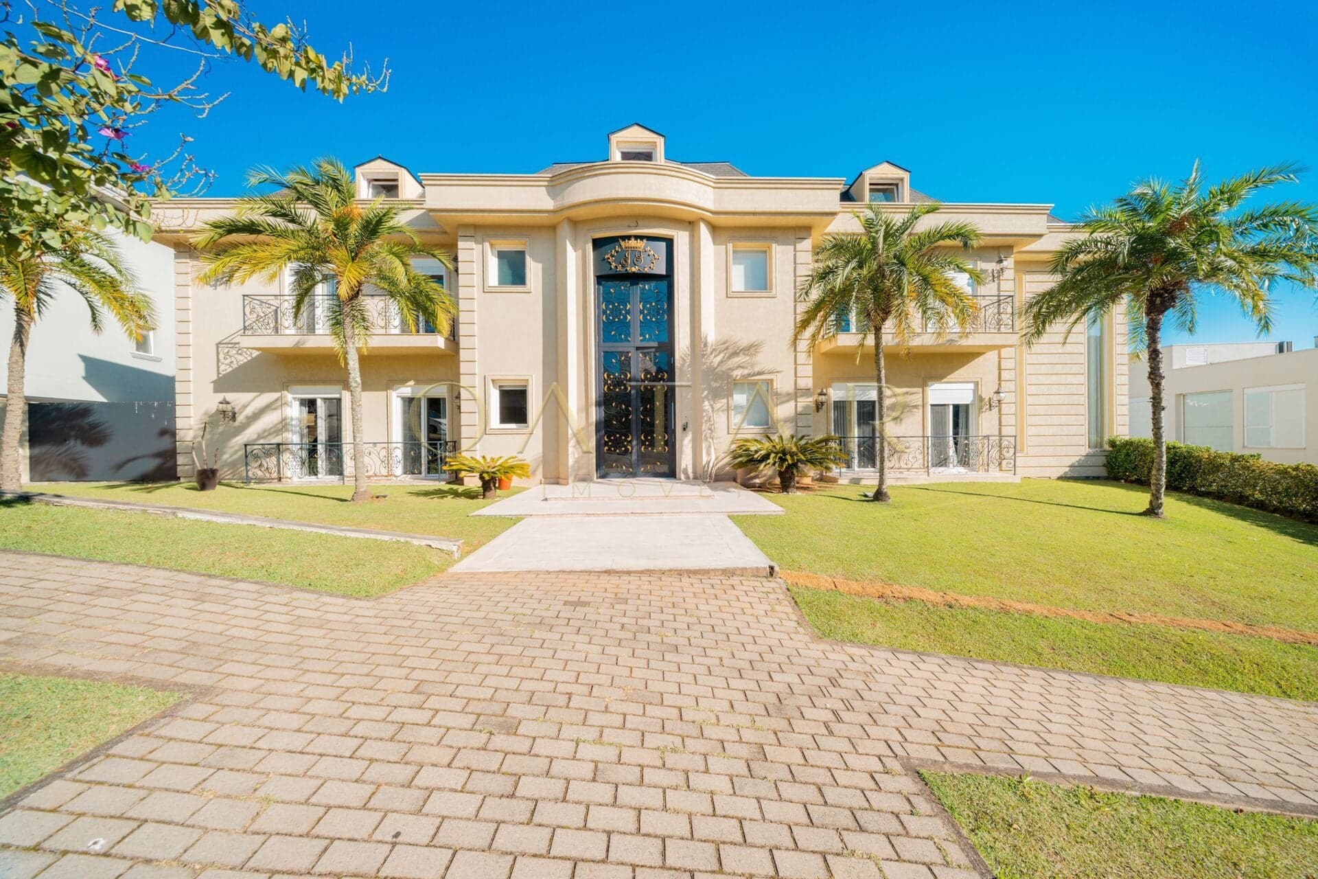 Tamboré 10 - Casa à venda com 1.618m² | 6 suítes