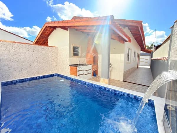CASA GEMINADA COM PISCINA NO SAVOY EM ITANHAÉM