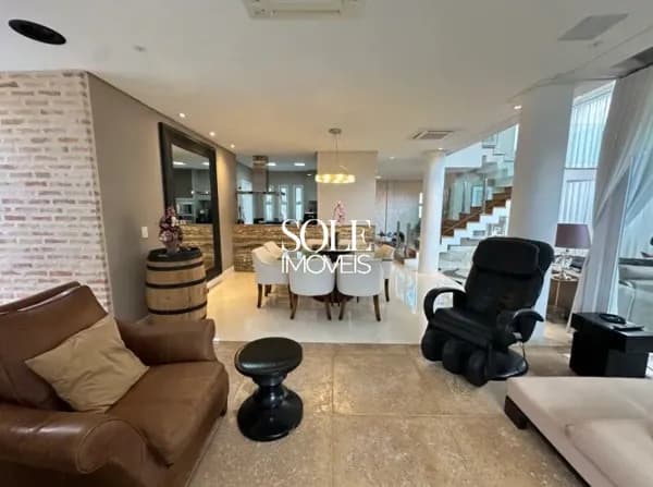 Casa de Alto Padrão no Condomínio Veduta – 450m² • 3 Suítes • 6 Banheiros • R$ 4.800.000