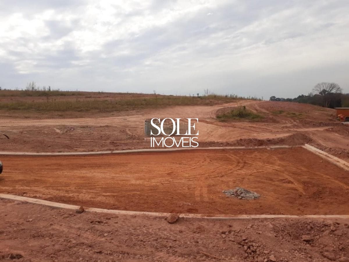 Terreno no Condomínio Tamboré Jundiaí com 1.506 m²