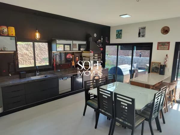 Casa Térrea no Terra Caxambu – Jundiaí/SP