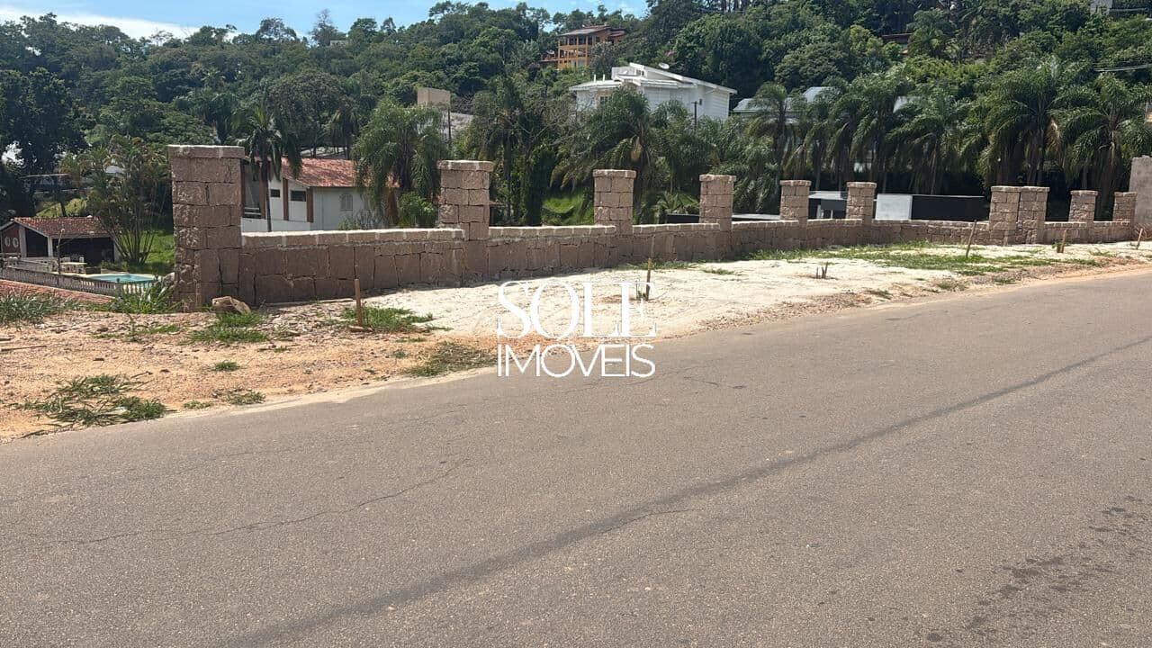 Dois terrenos, um ao lado do outro, no Condomínio Capital Ville, Jundiaí-SP