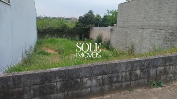 Terreno no Mirante de Jundiaí – 252m² em Rua Tranquila com Leve Declive