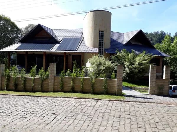 Casa em Caxias do Sul - Linha 40