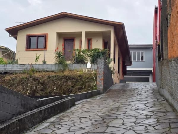 Casa em Caxias do Sul - Planalto