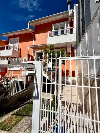 Sobrado em Caxias do Sul - Santa Lúcia