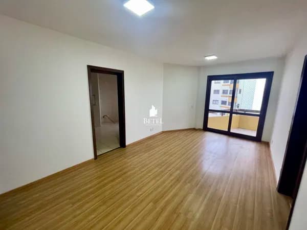 Apartamento em Caxias do Sul - Madureira