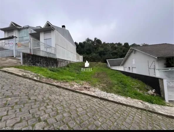 Lote/Terreno em Caxias do Sul - Vinhedos