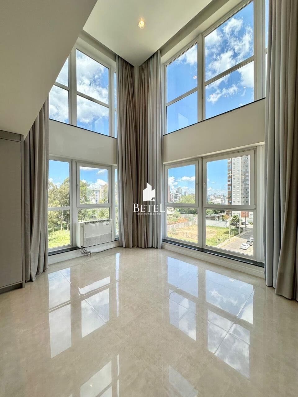 Apartamento em Caxias do Sul - Madureira