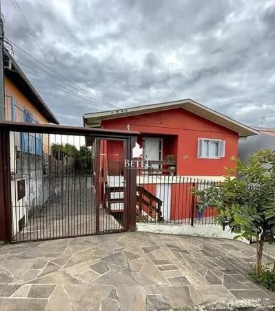 Casa em Caxias do Sul - Jardim Iracema