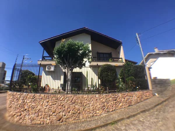 Casa em Caxias do Sul - Panazzolo