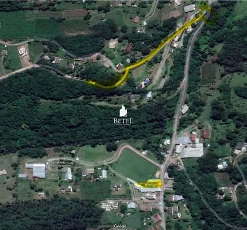 Lote/Terreno em Caxias do Sul - Linha 40