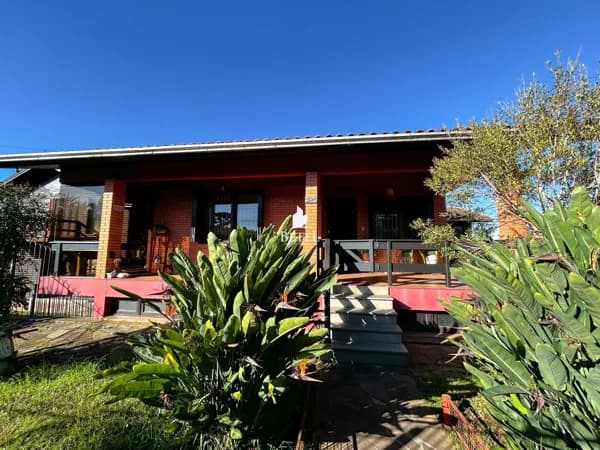 Casa em Caxias do Sul - Pioneiro