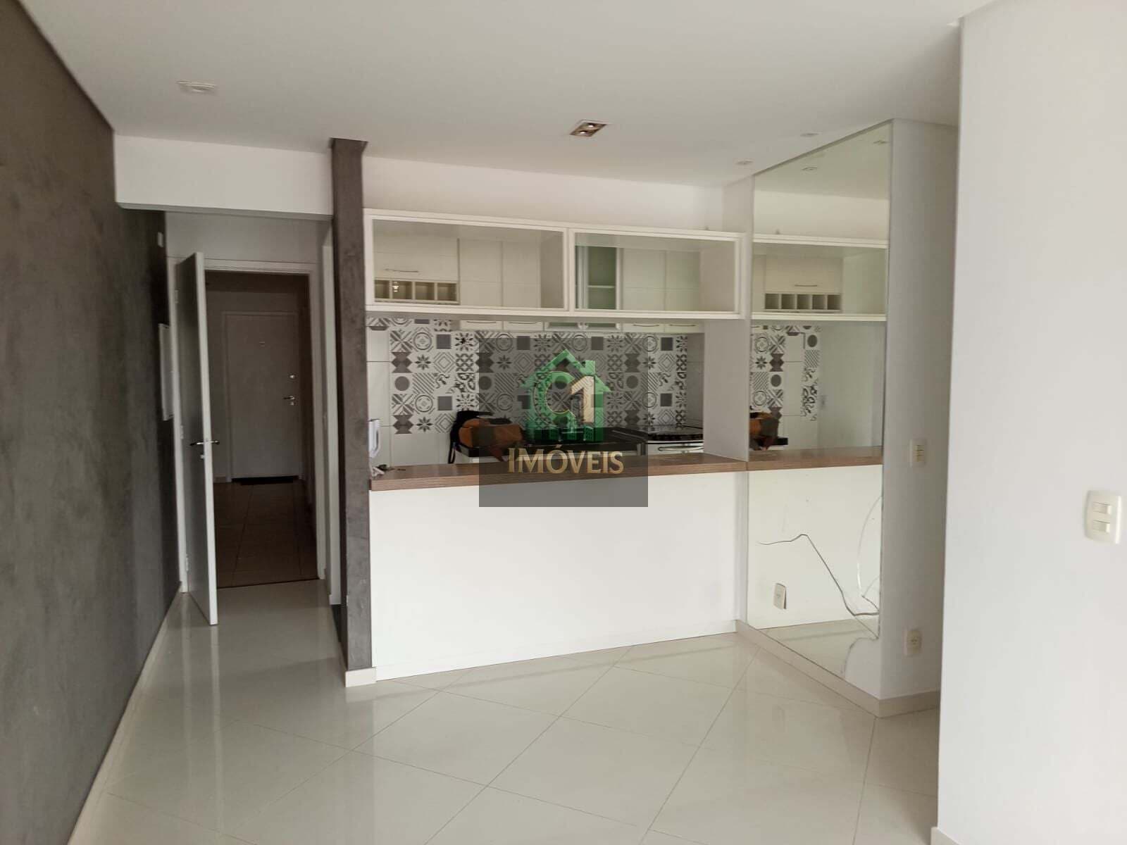 Apartamento 56 m² , 2 dormitórios - Varanda - Vila Anglo