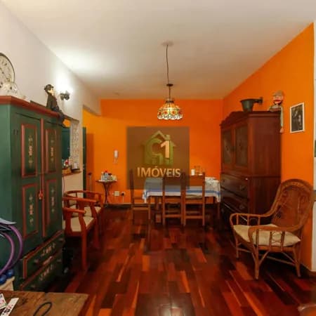 Apartamento à venda em Pinheiros – 81 m² | 2 dormitórios | 1 vaga.