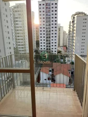 Apartamento em andar alto no melhor ponto de Perdizes.