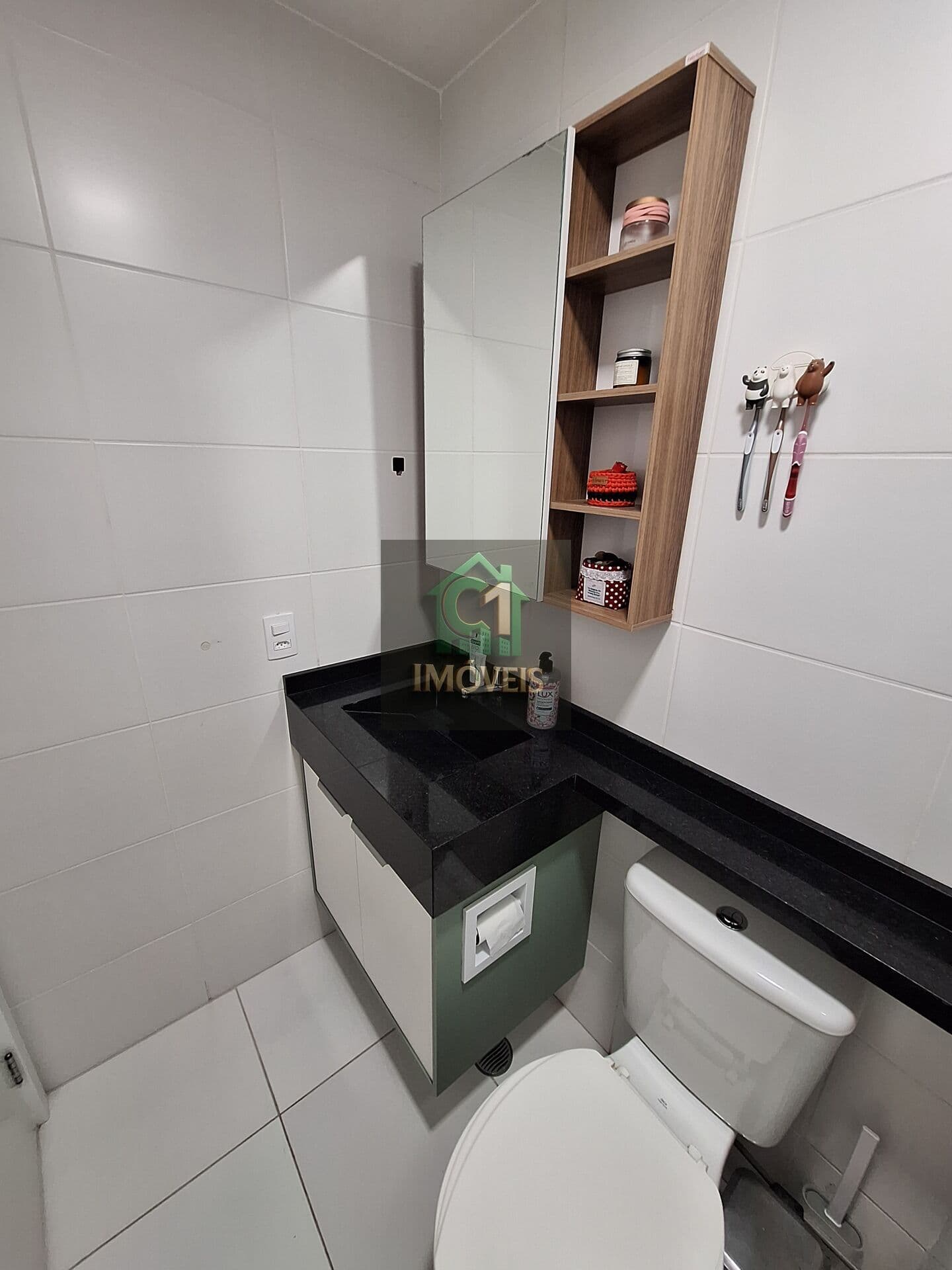 Apartamento 28 metros - 1 dormitório - Mobiliado-